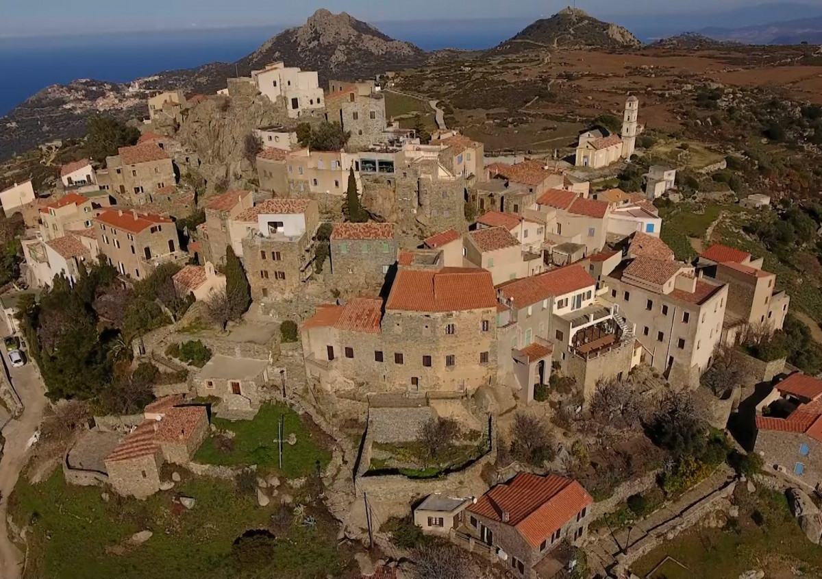 NATURE ET CULTURE AU CŒUR DES VILLAGES DE BALAGNE