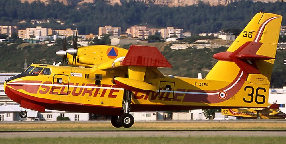 canadair 