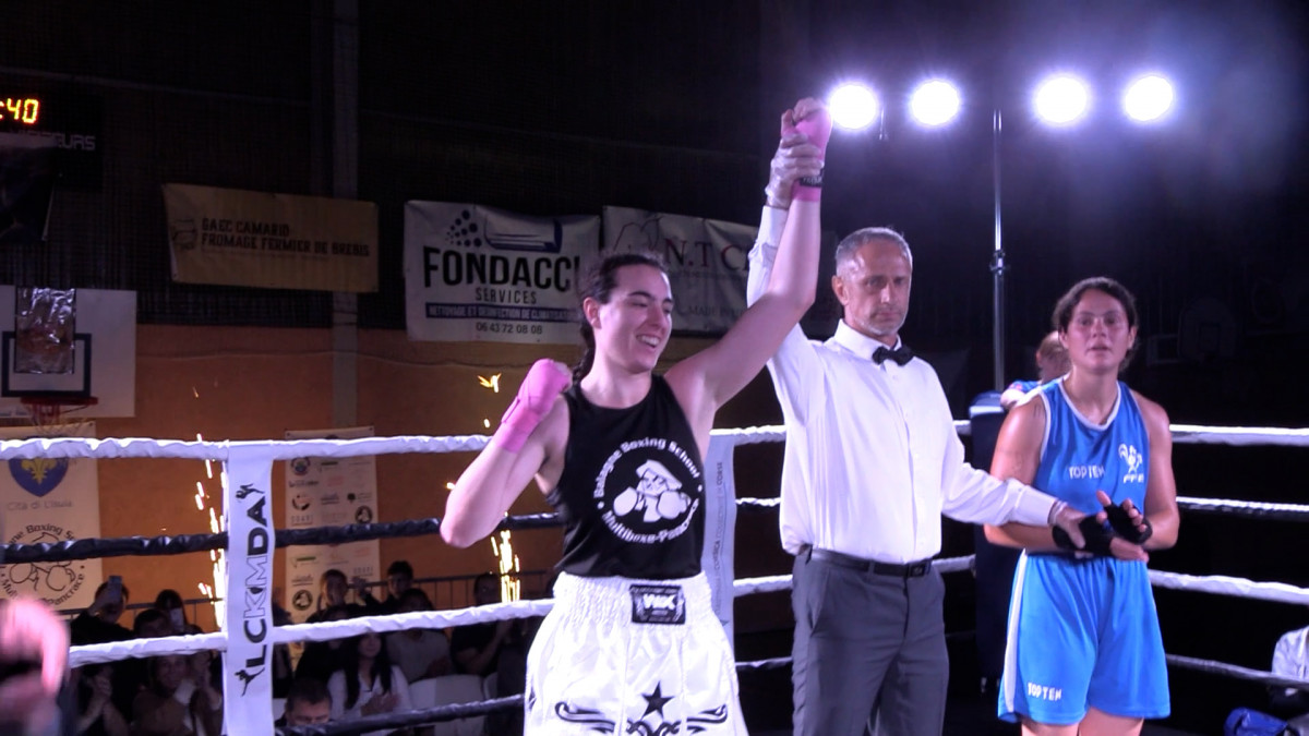 Boxe ile rousse