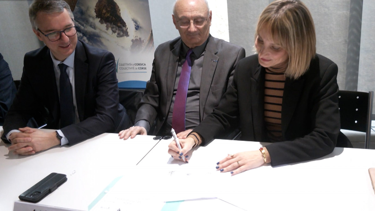 Sciences : une convention entre la CDC et A Rinascita