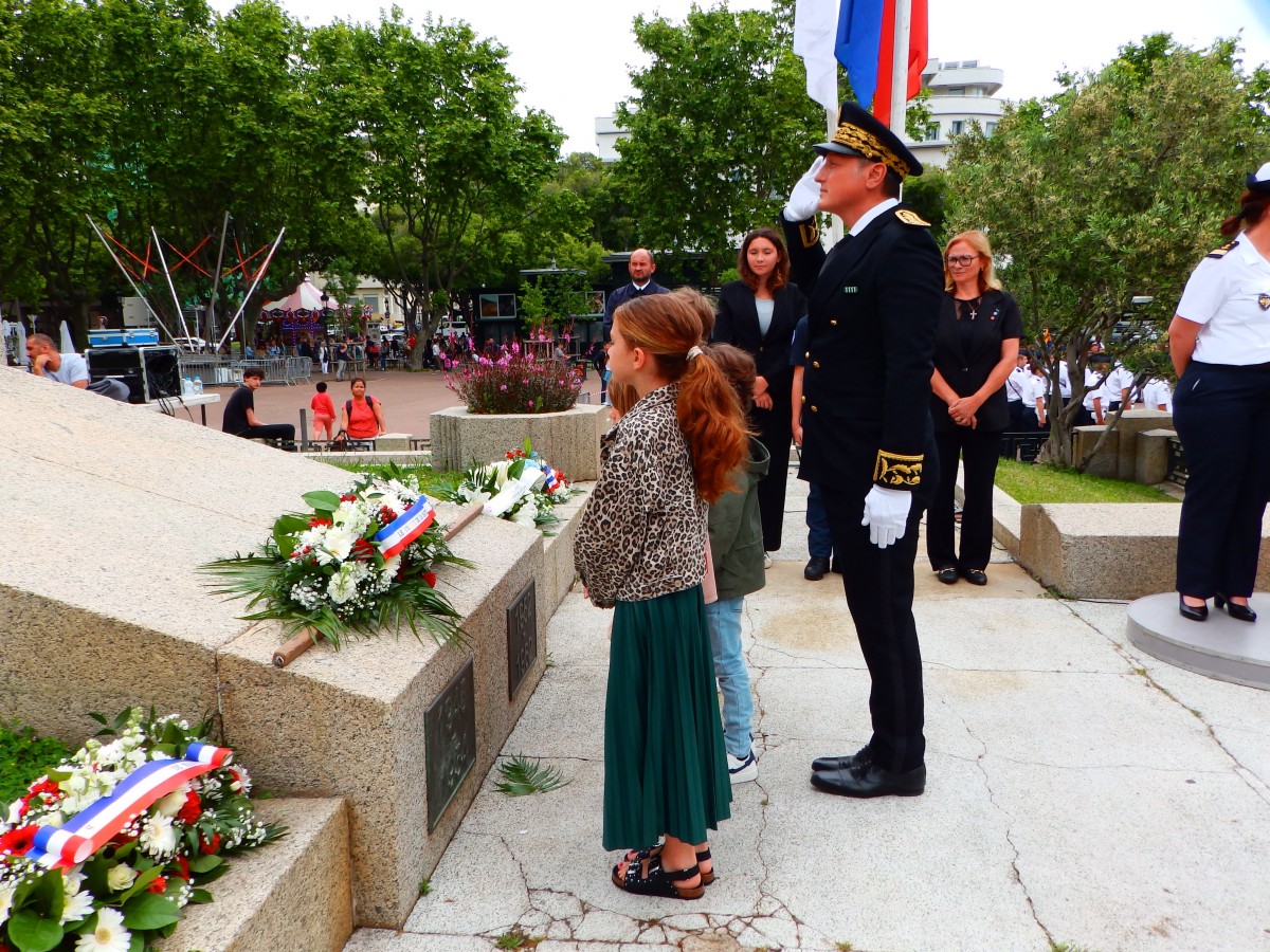 8 mai