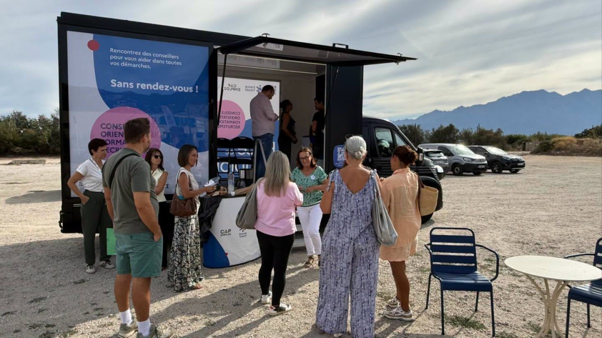 Emploi et solidarité : La « Place de l'Emploi » s'installe au cœur de la ville