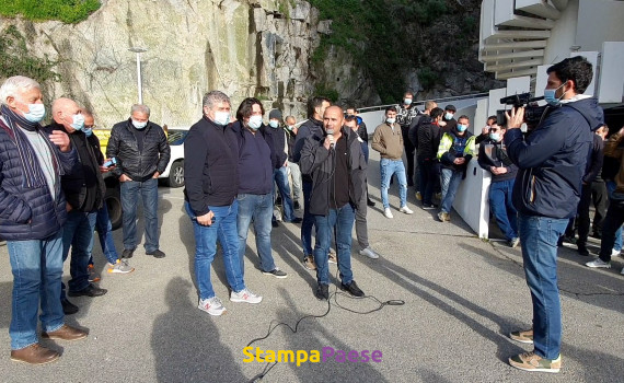 Manif CGT cession acitivité Engie à Bastia