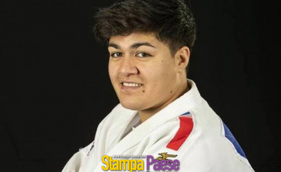 julia tolofua