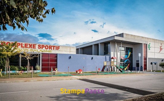 complexe sportif