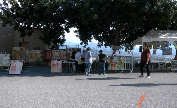 Un parcours en plusieurs étapes a conduit les visiteurs à la rencontre des artisrtes