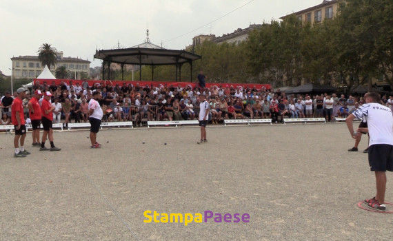 La finale a opposé les espoirs français à de valeureux insulaires