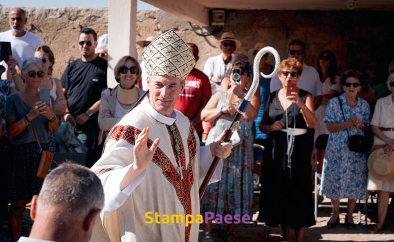 Cardinal Bustillo