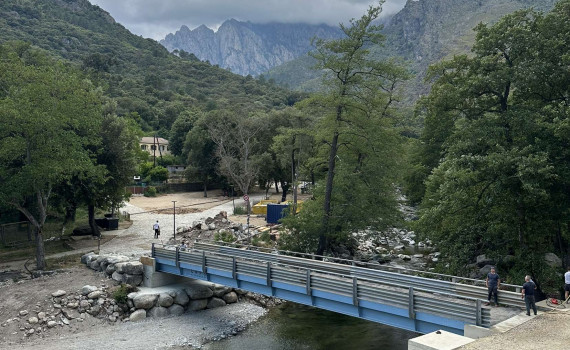 Pont provisoire de Baliri