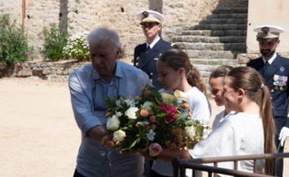 hommage