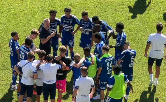 photo MA Mucchielli , le sporting déja en crise ?