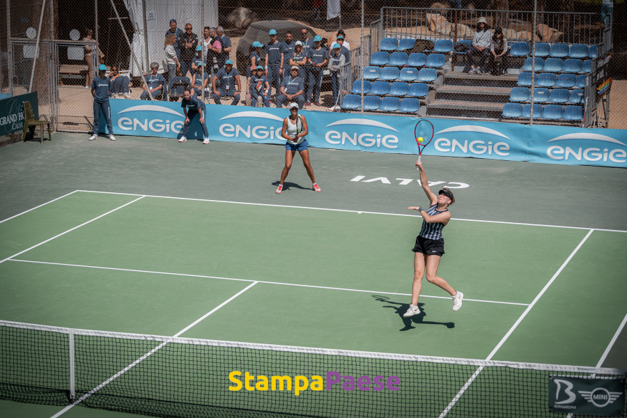 ladies open