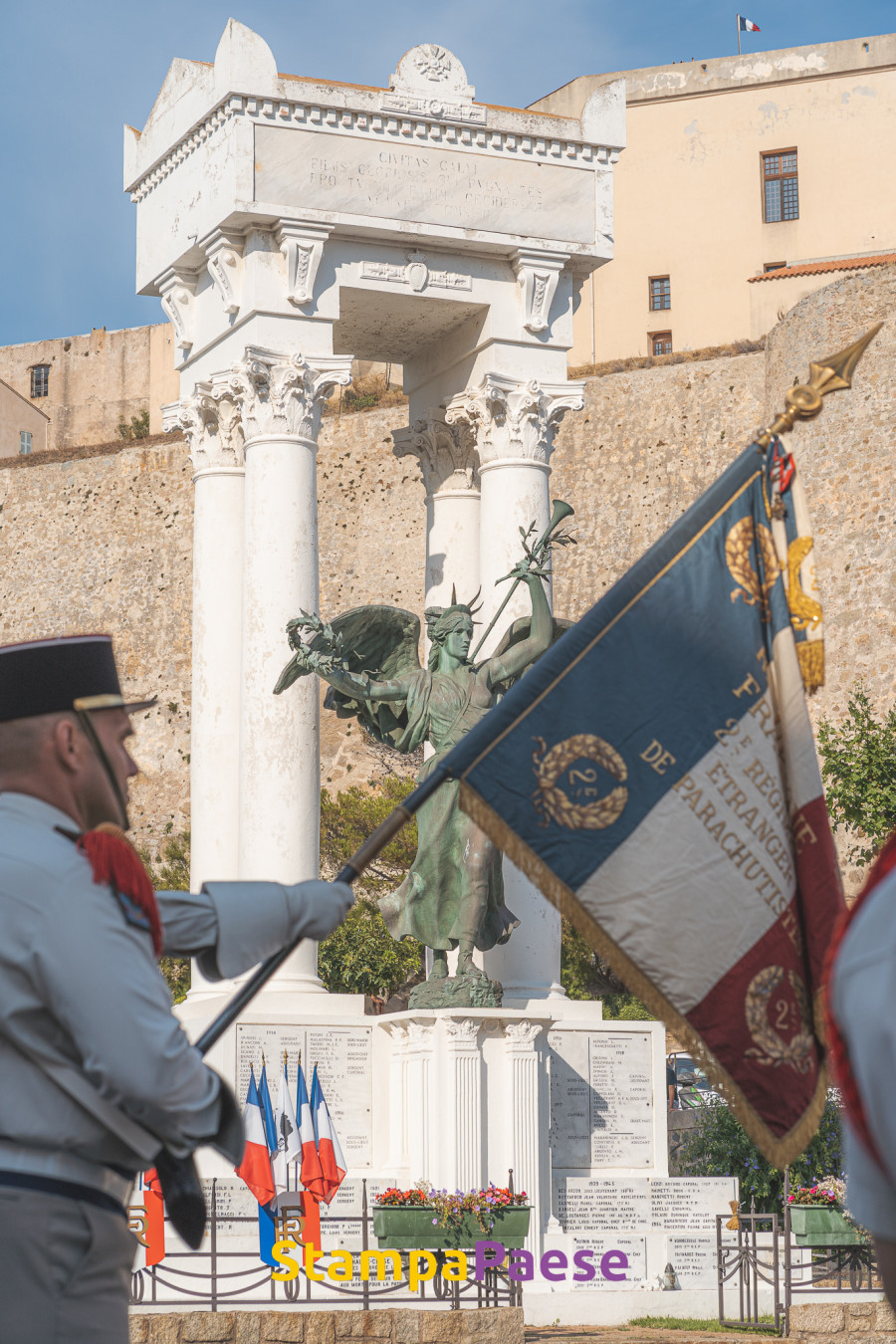 monument aux morts