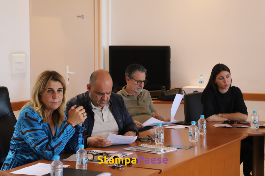 petites cités de caractères